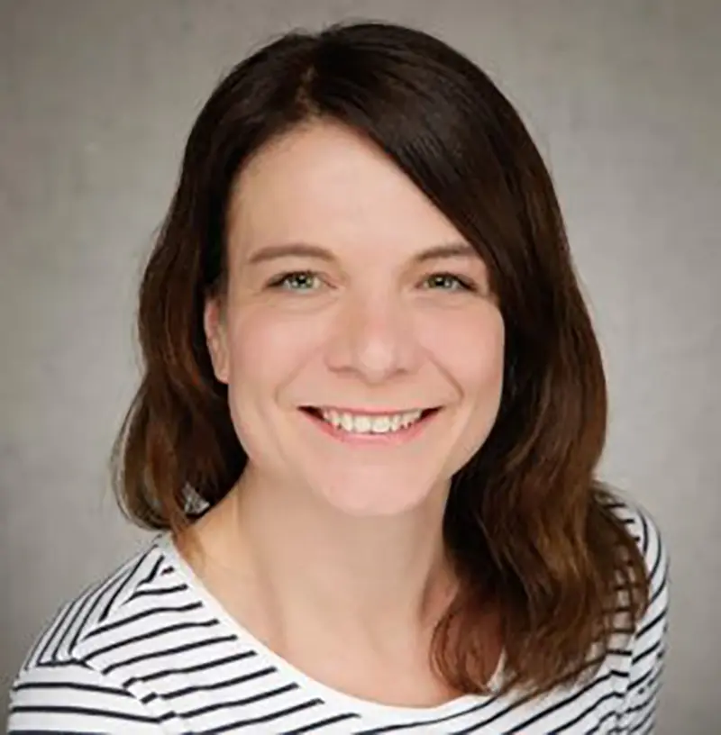 Julia Maring-Waller